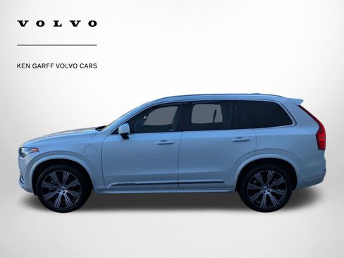 Used 2024 Volvo XC90 T8 Plus w/ Protection Package Premier image 7