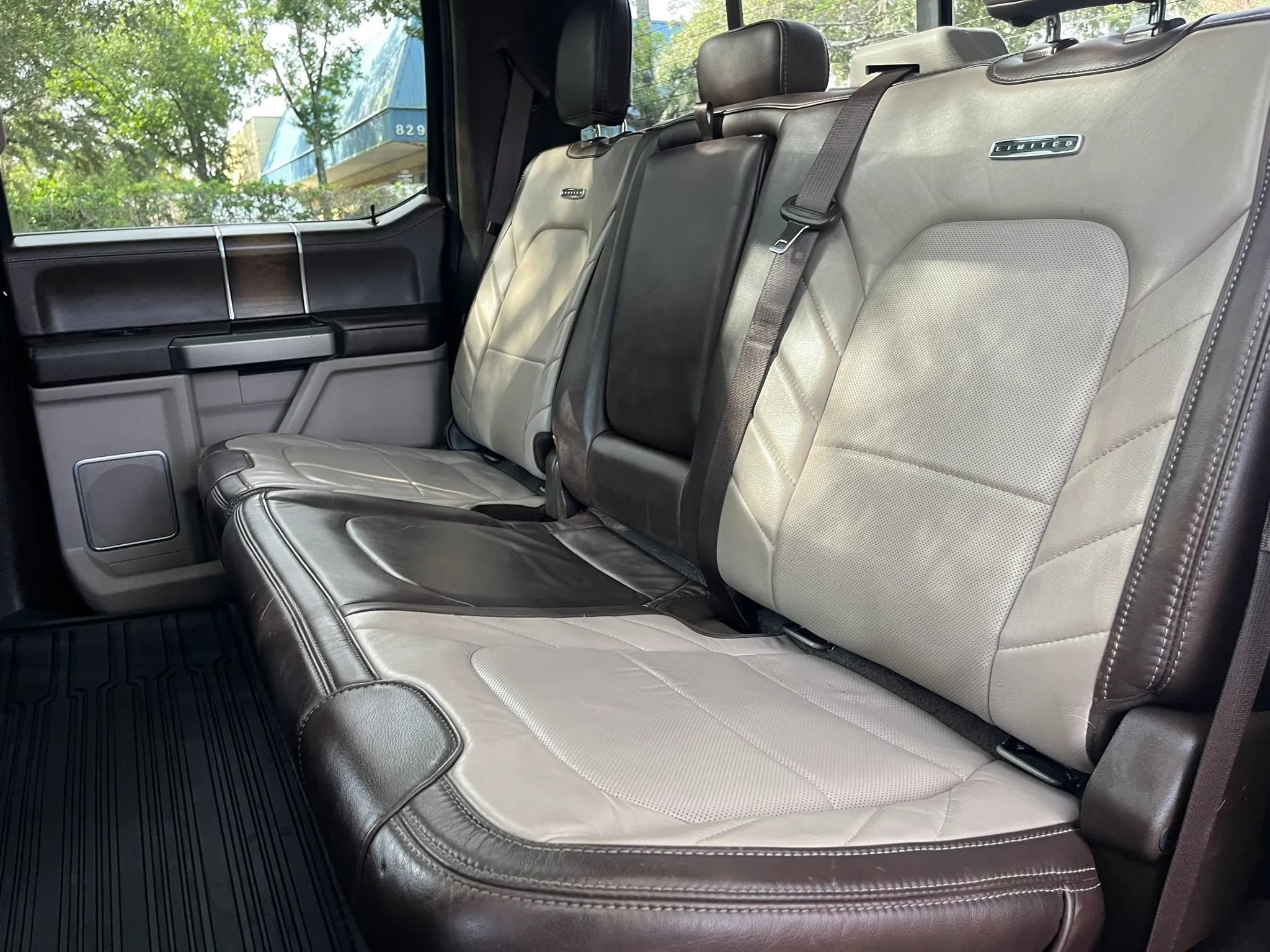 Used 2019 Ford F350 Limited AWD/4WD image 21