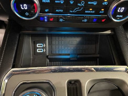 Certified 2019 Ford Expedition XLT w/ Equipment Group 202A AWD/4WD image 34