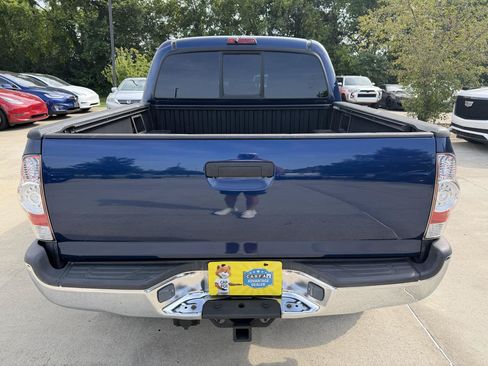 Used 2007 Toyota Tacoma PreRunner RWD image 6