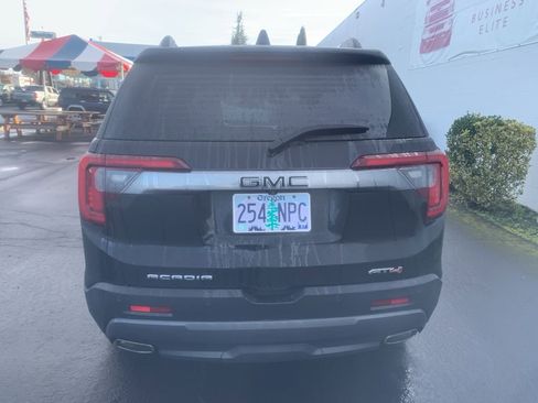 Used 2021 GMC Acadia AT4 w/ Technology Package image 3