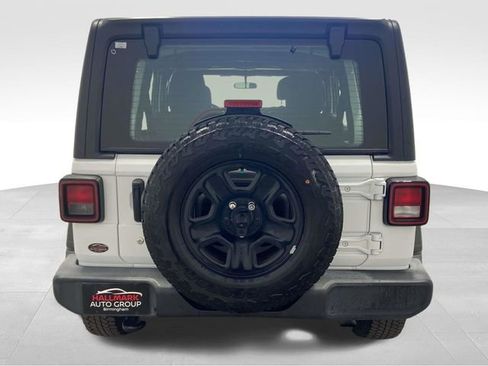 Used 2021 Jeep Wrangler Unlimited Sport image 6