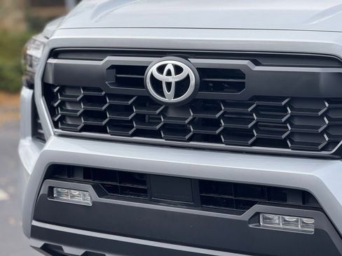 New 2025 Toyota Tacoma TRD Off-Road image 6