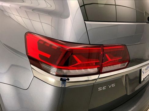 Used 2021 Volkswagen Atlas SE w/ Panoramic Sunroof Package image 28