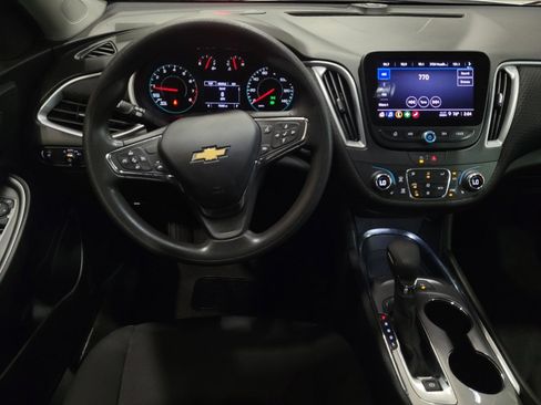 Used 2024 Chevrolet Malibu LT FWD image 22