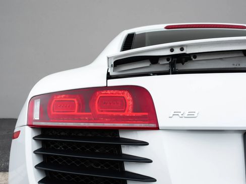 Used 2012 Audi R8 V8 AWD/4WD image 33