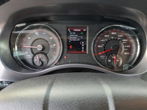 Used 2014 Dodge Charger R/T image 11