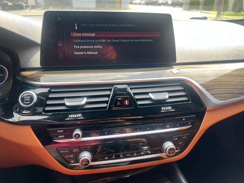 Used 2018 BMW 540i xDrive w/ Premium Package AWD/4WD image 21