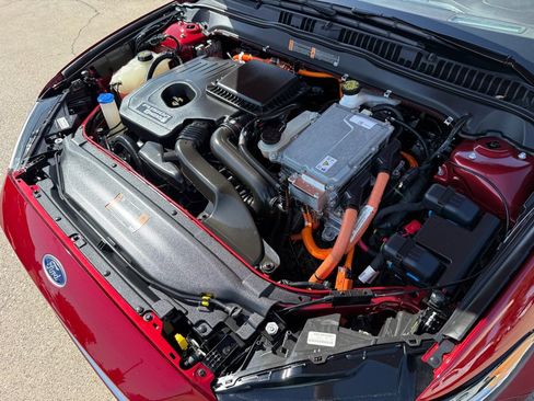 Used 2018 Ford Fusion Energi Platinum FWD image 41