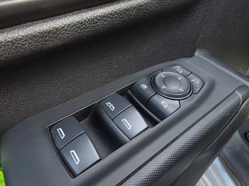 Used 2024 Chevrolet Silverado 2500 Custom w/ Custom Value Package image 12