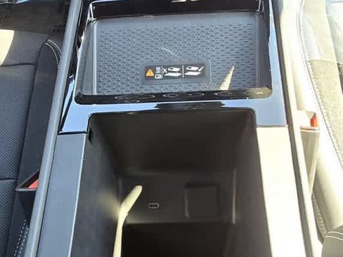 Used 2025 Chevrolet Blazer EV LT w/ Super Cruise Package image 32