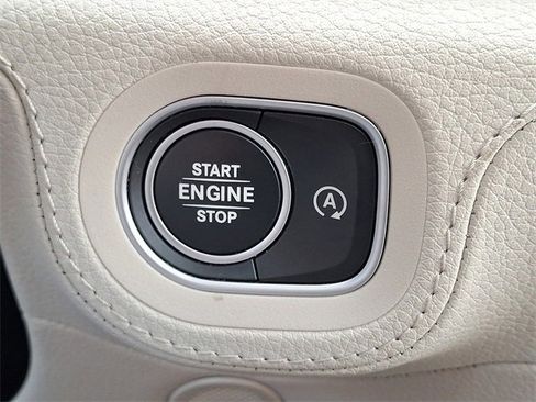 Certified 2024 Mercedes-Benz GLS 580 4MATIC image 27