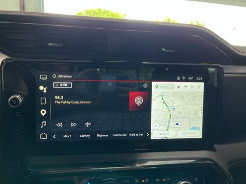Used 2024 GMC Sierra 1500 AT4 w/ Technology Package AWD/4WD image 21