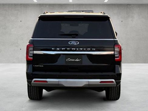 Used 2022 Ford Expedition Limited image 15