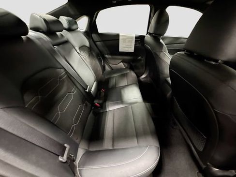 Used 2023 Kia Forte GT-Line w/ GT-Line Premium Package FWD image 27