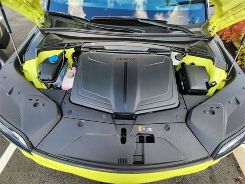 Used 2023 Genesis GV60 Performance image 25