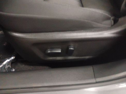 Used 2024 Nissan Altima 2.5 SV image 17