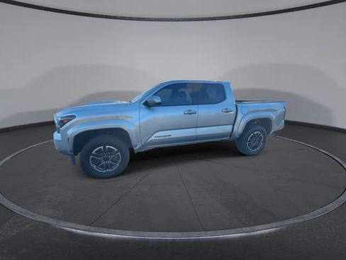 Used 2024 Toyota Tacoma TRD Sport image 9