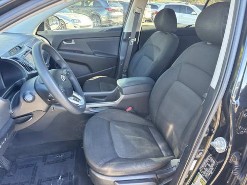 Used 2013 Kia Sportage LX w/ Convenience Pkg image 21