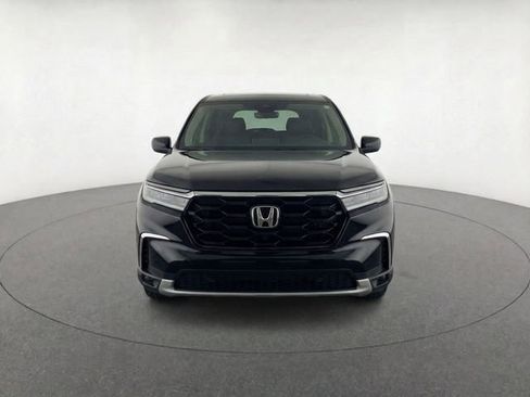 Used 2025 Honda Pilot EX-L image 5