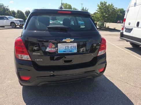Used 2020 Chevrolet Trax LS FWD image 7