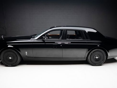 Used 2007 Rolls-Royce Phantom Sedan RWD image 16