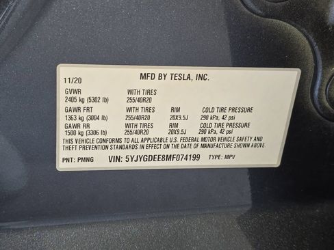 Used 2021 Tesla Model Y Long Range AWD/4WD image 38