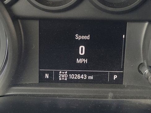 Used 2020 Chevrolet Silverado 1500 Custom w/ Custom Value Package image 14