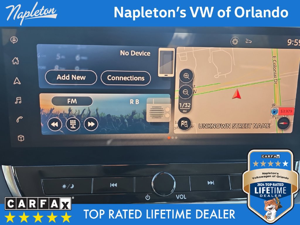 Used 2024 Nissan Altima 2.5 SR w/ SR Premium Package FWD image 14