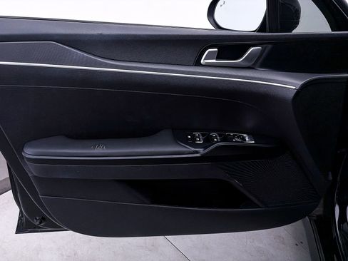 Used 2022 Kia K5 GT-Line FWD image 15