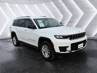 Used 2023 Jeep Grand Cherokee L Laredo