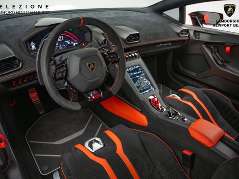 Used 2022 Lamborghini Huracan STO image 23