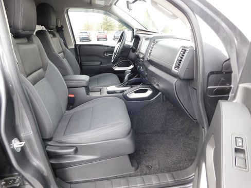 Used 2023 Nissan Frontier SV w/ SV Convenience Package image 23