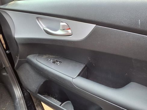 Certified 2024 Kia Forte LX image 2