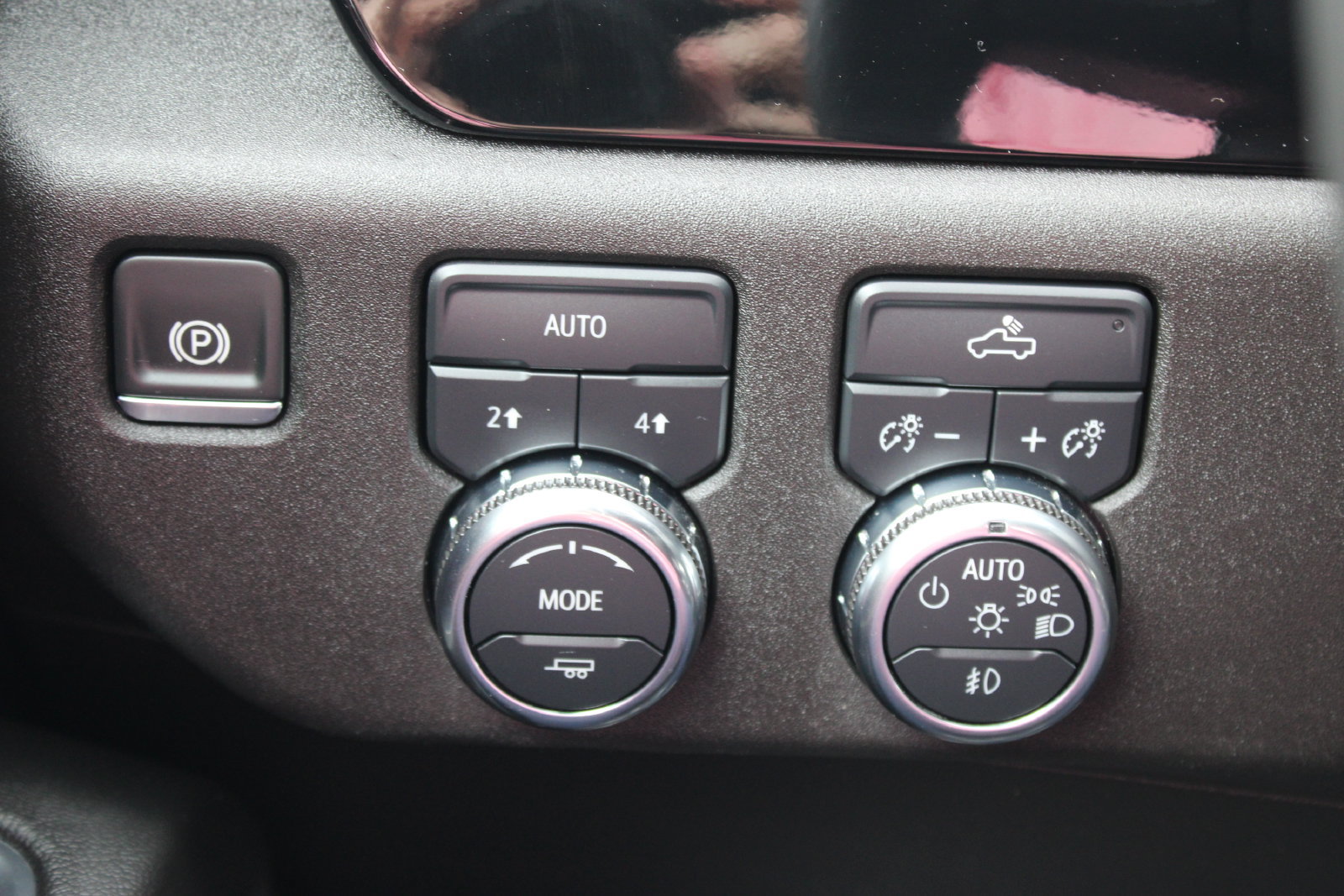 Used 2024 GMC Sierra 1500 Elevation AWD/4WD image 21