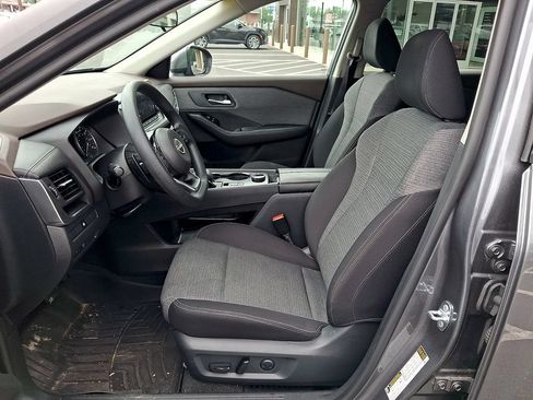 Used 2023 Nissan Rogue SV AWD/4WD image 15