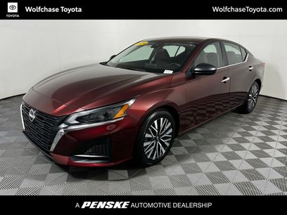 Used 2024 Nissan Altima 2.5 SV