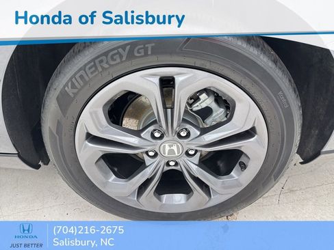 Used 2025 Honda Accord EX-L image 6