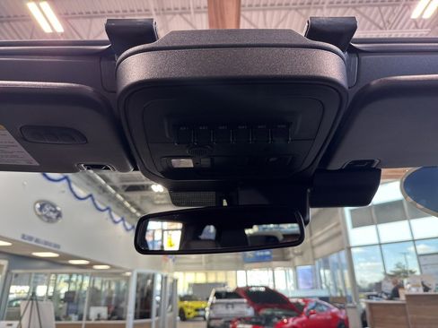 New 2025 Ford Bronco Badlands image 19