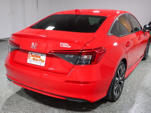 Used 2024 Honda Civic EX image 7