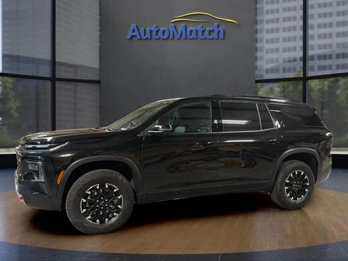Used 2025 Chevrolet Traverse Z71 w/ Driver Confidence Package AWD/4WD image 6