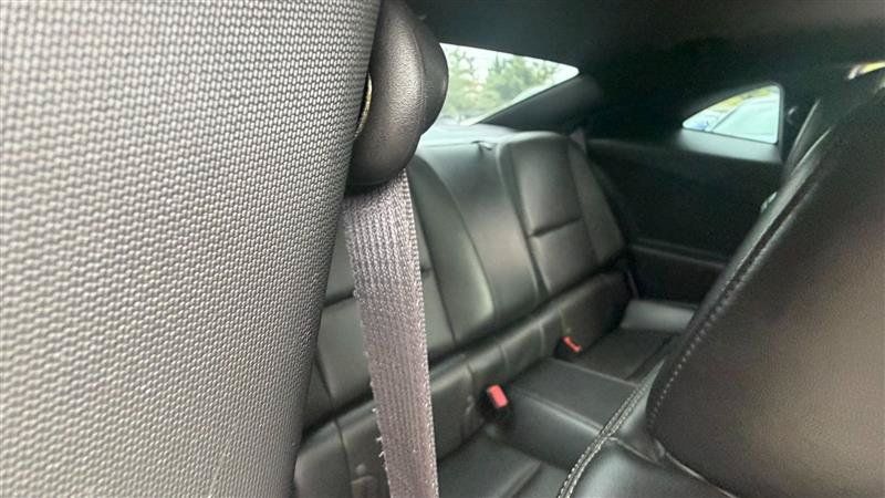 Used 2010 Chevrolet Camaro SS w/ RS Package RWD image 12
