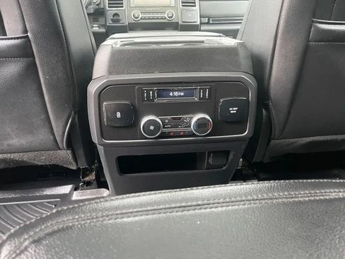 Used 2021 Ford Expedition Limited AWD/4WD image 17