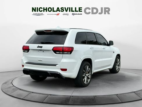 Used 2018 Jeep Grand Cherokee Trackhawk AWD/4WD image 5
