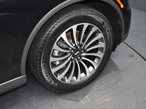 Used 2020 Lincoln Aviator Reserve w/ Equipment Group 201A image 15