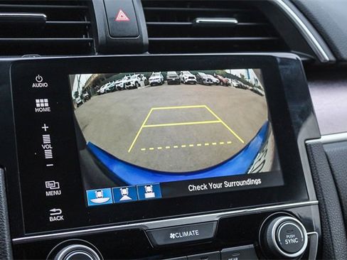 Used 2018 Honda Civic Touring image 34