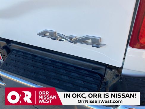 Used 2024 RAM 2500 Big Horn w/ Off Road Package image 11