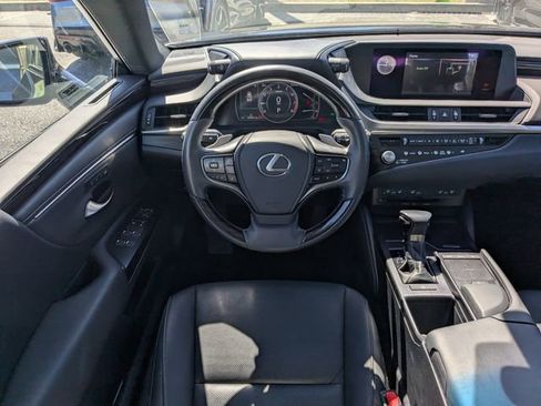 Used 2021 Lexus ES 350 w/ Premium Package image 14