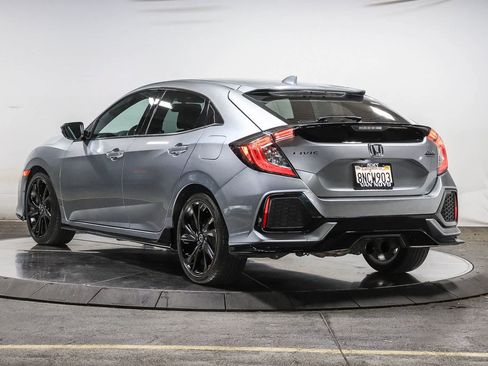 Used 2019 Honda Civic Sport Touring image 2