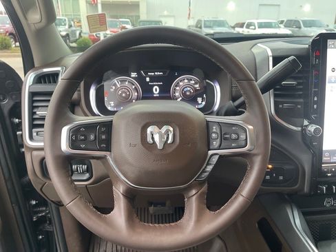 Used 2025 RAM 3500 Laramie image 9